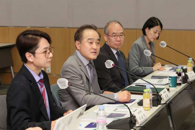 한국경제인협회(한경협)는 19일 서울 영등포구 FKI타워 컨퍼런스센터에서 디지털자산 전문가 패널 간담회를 개최했다. ／한경협