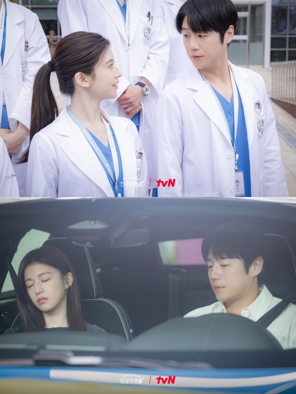 배우 정준원이 tvN 언젠가는 슬기로울 전공의생활 속 러브라인을 준비하며 부담감과 우려가 있었다고 밝혔다. /tvN