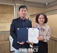  [경기 단신] 유영일 경기도의원, 귀인중학교 감사장 받아