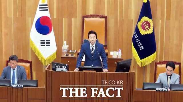 개회사를 하고 있는 임채성 세종시의장. /김형중 기자