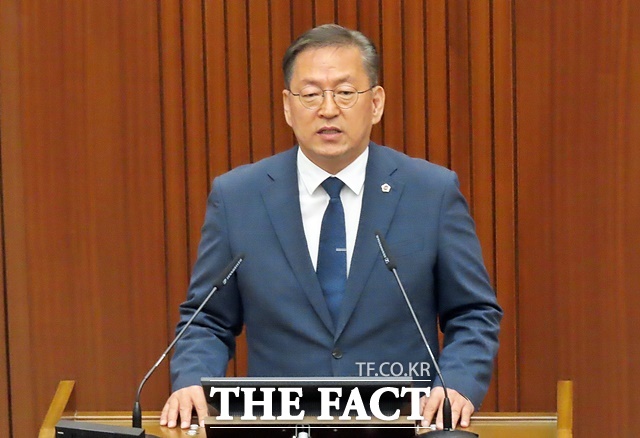 유인호 세종시의원이 20일 열린 제98회 정례회 제1차 본회의 5분 자유발언을 하고 있다. /김형중 기자