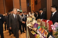  강호동 농협 회장 '하나로마트 신뢰받는 유통 플랫폼으로 만들자'
