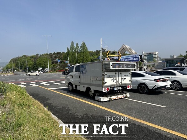 대전시가 GPR 탐사를 실시하고 있는 모습 /대전시