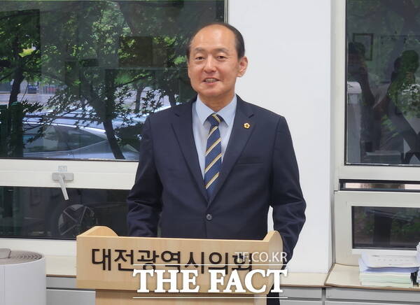 박종선 대전시의원이 22일 대전시의회 기자실에서 기자회견을 열고 더불어민주당 이재명 대통령 후보 지지를 선언했다./정예준 기자
