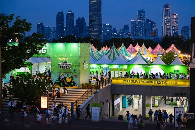 2025 올리브영 페스타가 지난 25일을 끝으로 막을 내렸다. /CJ올리브영