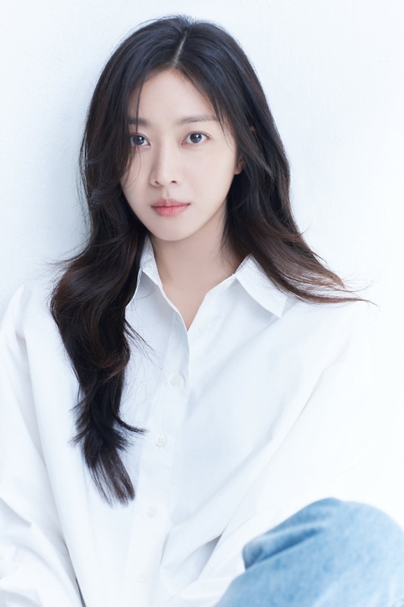 배우 조보아가 넷플릭스 탄금의 작품성에 대한 자신감을 보였다. 때문에 전 세계 많은 시청자들이 탄금을 사랑해주길 바란다며 그렇게 된다면 성적 역시 뒤따라오지 않을까 기대했다. /엑스와이지스튜디오