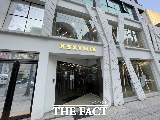 애슬레저 전문기업 젝시믹스가 올해 1분기 영업이익이 전년 동기 대비 76% 하락했다. /더팩트DB