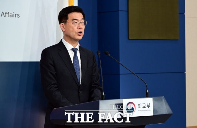 이재웅 외교부 대변인은 27일 중국의 서해 구조물 설치와 관련해 관계 부처 간 회의를 개최하고 서해상 권익 수호를 위해 대응하겠다고 밝혔다. /임영무 기자