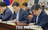  최저임금 노사 공방…