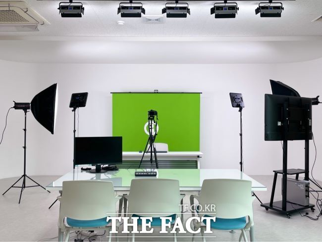 경기도여성비전센터 창작스튜디오. /경기도여성비전센터