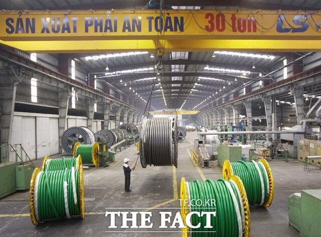 LS에코에너지의 베트남 하이퐁 생산법인 LS-VINA 내부 시설 모습. /LS에코에너지