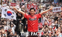  다시 부산 찾은 김문수 