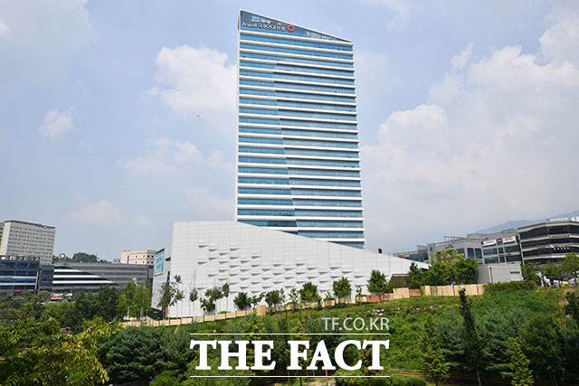 국민건강보험공단 전경. /더팩트 DB