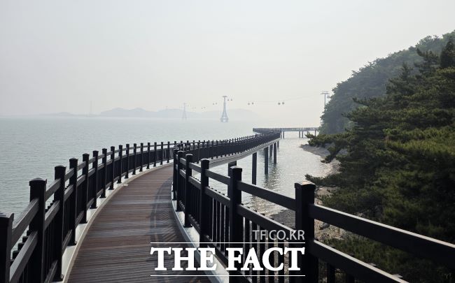 화성 전곡항 층상응회암 해상관찰로/화성시