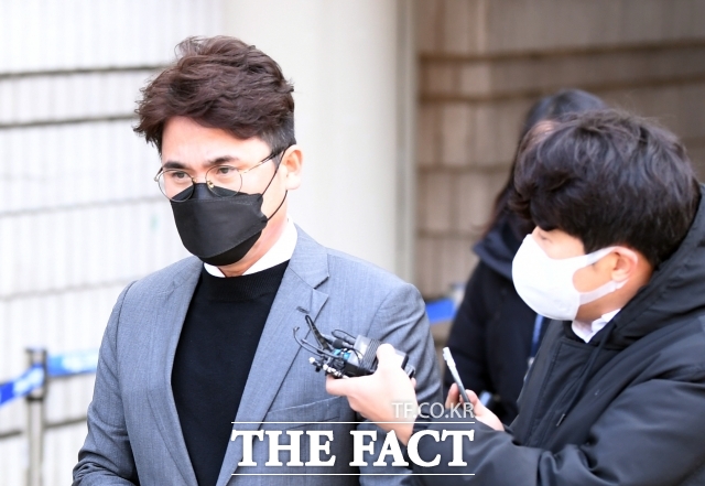 후원업체에서 억대 뒷돈을 수수한 혐의로 재판에 넘겨진 프로야구 KIA 타이거즈 장정석 전 단장과 김종국 전 감독이 2심에서도 무죄를 선고받았다. 사진은 장 전 단장. /이새롬 기자