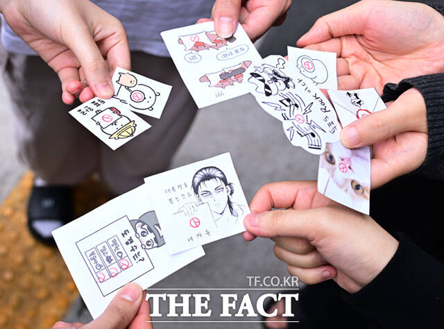 국민의 권리, 이제 투표 인증도 개성시대!