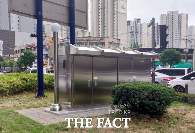 지상으로 이전한 동안구 비산지하차도 수배전반 모습 /안양시