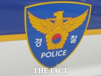 경찰, 이재명 선거벽보 불 지른 여성 체포