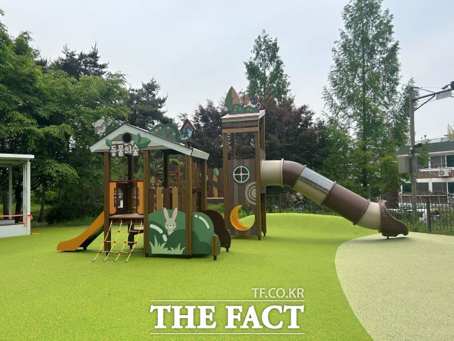 재개장한 영당말근린공원 내 어린이놀이터 모습. /광명시