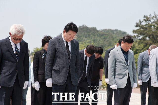 당진시는 1일 소난지도 의병총에서 제119주년 소난지도 의병항쟁 추모식을 개최했다. /당진시