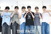  TWS(투어스), 1020 아이콘의 '여름 패션' [TF사진관]