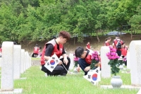  롯데건설, 임직원 가족과 현충원 봉사활동