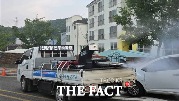 연무소독 차량 운영 모습./계룡시