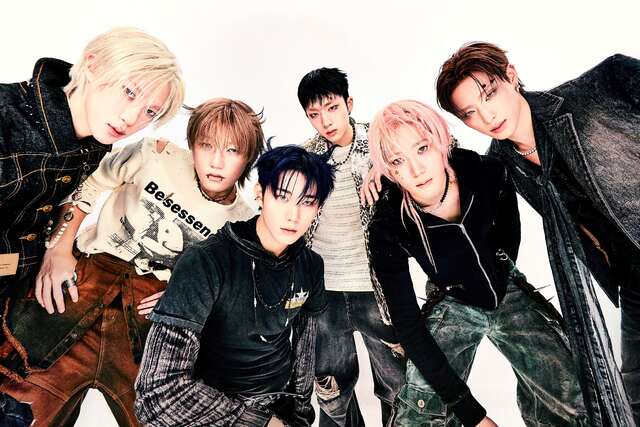 그룹 피원하모니가 지난달 8일 발매한 여덟 번째 미니 앨범 DUH!가 미국 빌보드 차트에 3주 연속 안착했다. / FNC엔터테인먼트