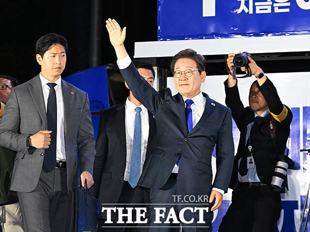 이재명 대통령이 4일 오전 임기를 시작했다. 이 대통령은 국회에서 취임식을 하고 새 정부 출범을 공식화한다. /국회=배정한 기자