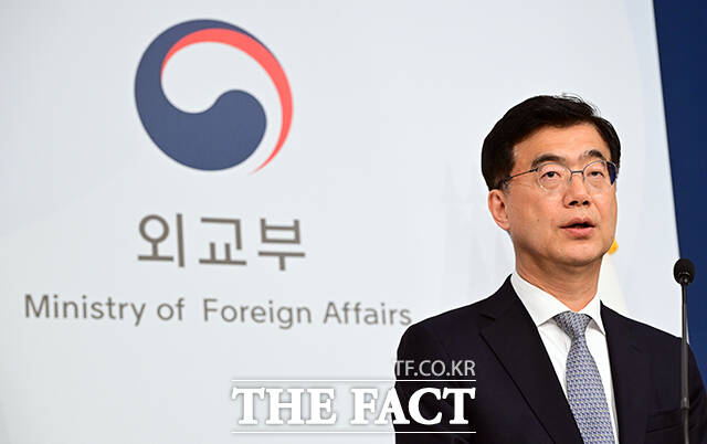 이재웅 외교부 대변인이 5일 오후 서울 종로구 외교부에서 정례브리핑을 하고 있다. /임영무 기자