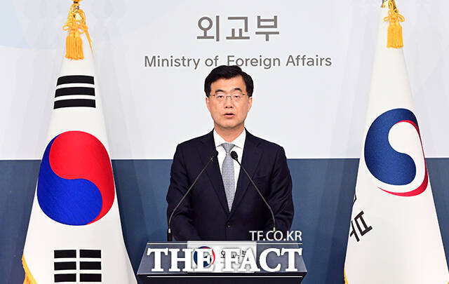 외교부는 5일 이재명 정부 출범 후 첫 정례브리핑을 통해 신정부의 세계질서 변화에 실용적으로 대처하는 외교안보 강국 비전이 충실히 구현될 수 있도록 앞으로도 최선의 노력을 경주해 나갈 것이라고 밝혔다. /임영무 기자