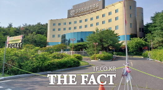 휼물로 방치된 경주 보문관광단지의 경주조선호텔. / 박진홍 기자