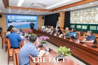  완도군, WWF·미국·포르투갈 해조류 전문가 3일간 현장 견학 진행