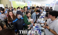  관람객 가득찬 2025 베트남 국제 프리미엄 소비재전 [포토]