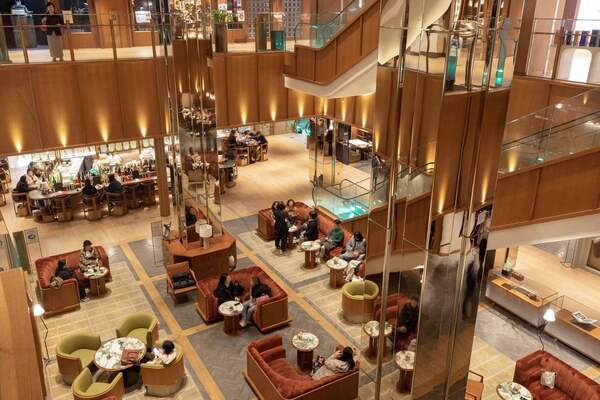 신세계백화점 강남점에 지난해 6월 문을 연 하우스 오브 신세계는 오픈 1년 만에 전년 대비 141%의 매출 신장률을 기록했고 객단가는 3배 이상 증가했다. /신세계백화점