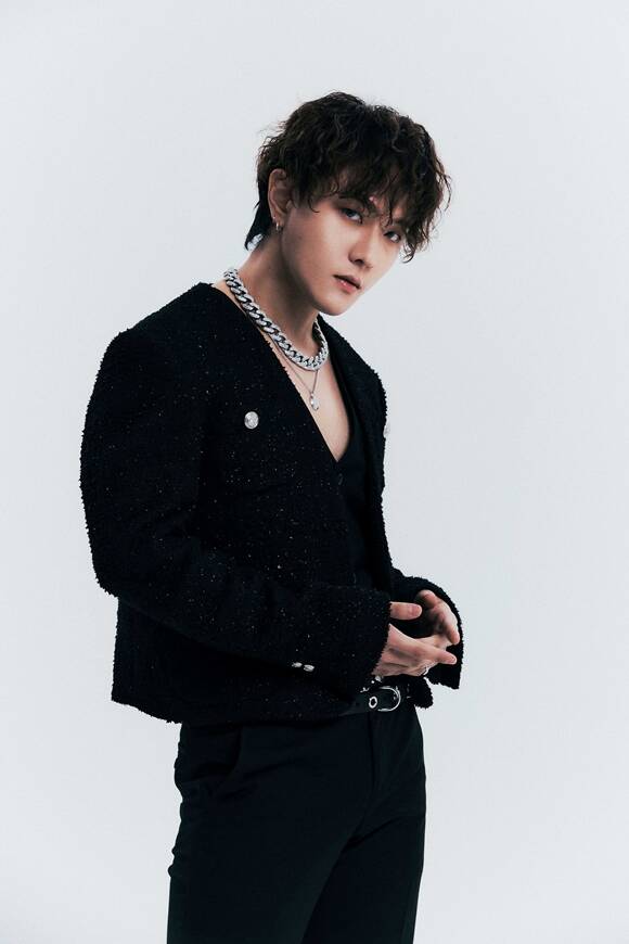 그룹 아이콘(iKON) 멤버 DK가 육군 군악대에 합격했다. /143엔터테인먼트