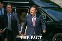  49일 만에 입 연 윤석열, 혐의 전면 부인…'명백한 거짓말'