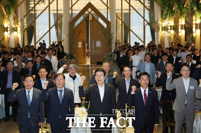 제 63회 경북도민체전에서 우승한 포항시선수단 해단식. / 포항시