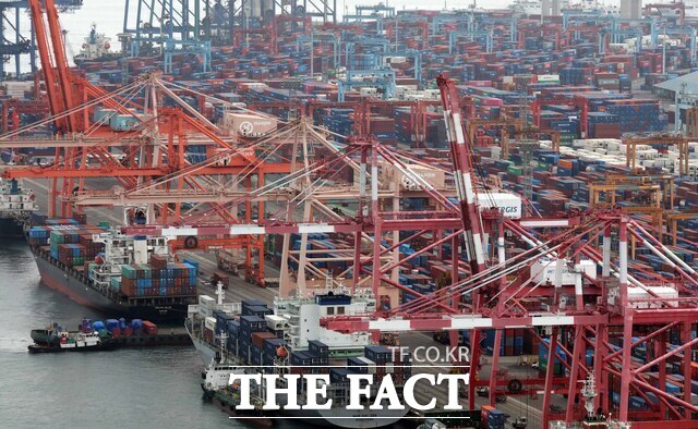 우리나라 4월 경상수지가 57억달러 흑자를 기록했다. 지난 2023년 5월 이후 2년(24개월)째 흑자다. /뉴시스