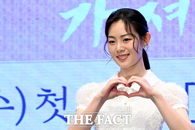 '남주의 첫날밤을 가져버렸다' 주연으로 만난 옥택연-서현.
