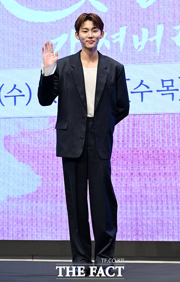'남주의 첫날밤을 가져버렸다' 주연으로 만난 옥택연-서현.
