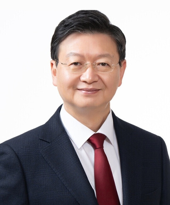 현대차증권은 지난 10일 배형근 사장이 자사주 6950주를 장내 매수로 추가 취득했다고 11일 밝혔다. /현대차증권