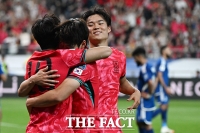  '막내형'에서 성숙한 리더로...이강인의 조용한 '진화' [박순규의 창]