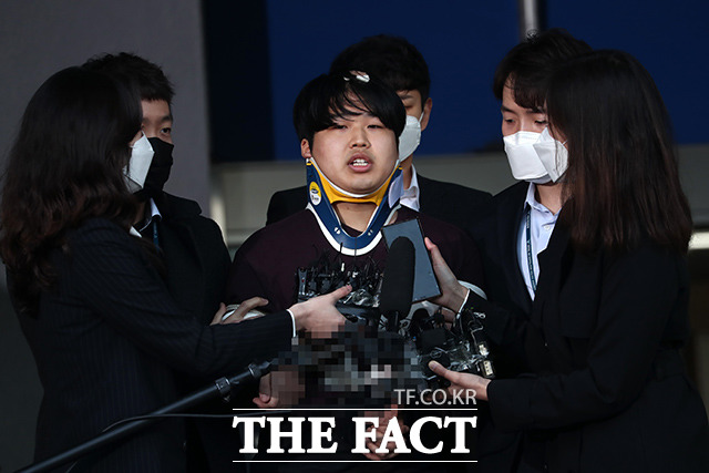 성 착취 영상물을 제작·유포한 텔레그램 N번방 박사방 사건으로 징역 42년이 확정된 조주빈이 또 다른 미성년자 성범죄 혐의로 2심에서도 징역 5년을 선고받았다. /더팩트DB