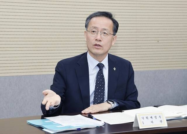 이형일 기획재정부 장관 직무대행 1차관이 지난 12일 세종시 정부세종청사에서 제47차 물가관계차관회의를 주재하고 있다. /기획재정부