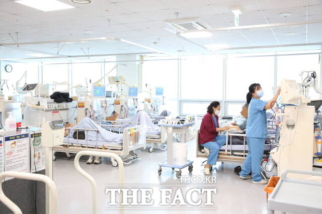 천안의료원이 대한신장학회로부터 우수 인공신장실 인증을 4회 연속으로 획득했다./천안의료원