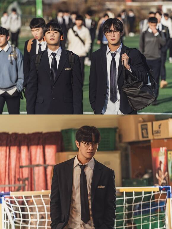 웹드라마 열일곱으로 데뷔해 차근차근 성장하고 있는 배우 김도완이 매년 꾸준히 작품을 할 수 있어 감사하다며 앞으로도 성실한 모습으로 인사드리고 싶다고 전했다. /웨이브
