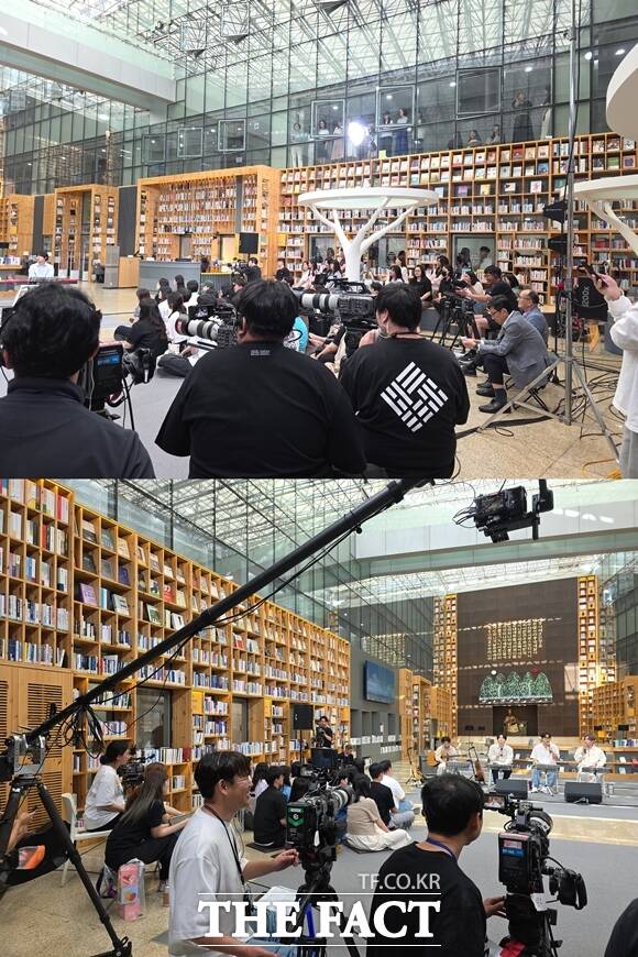 비긴어게인 오픈마이크는 가수들의 진정성 있는 노래와 관객들의 환호성이 더해져 한 편의 이야기를 만들었다. /세종=최수빈 기자