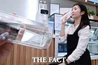  세라젬, 알칼리수까지 나오는 '밸런스' 챌린지 실시 [TF사진관]