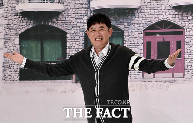 경찰이 약물 운전 혐의를 받는 개그맨 이경규(65) 씨의 처방약을 국립과학수사연구원(국과수)에 감정 의뢰했다. /김세정 기자